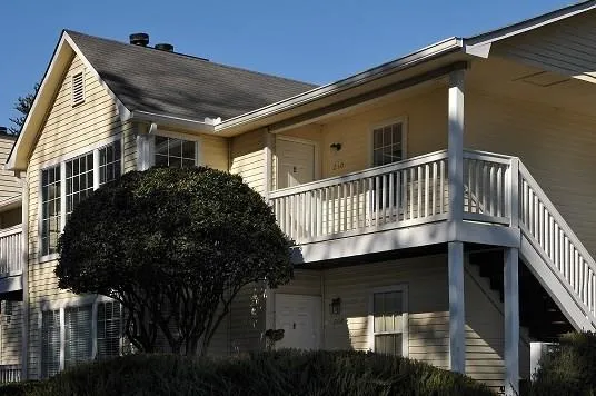 210 Gettysburg Place Unit 210, Sandy Springs, Georgia 30350, 2 Bedrooms Bedrooms, ,2 BathroomsBathrooms,Residential,Sold,210 Gettysburg Place Unit 210,5644194