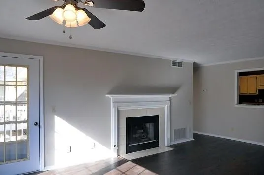 210 Gettysburg Place Unit 210, Sandy Springs, Georgia 30350, 2 Bedrooms Bedrooms, ,2 BathroomsBathrooms,Residential,Sold,210 Gettysburg Place Unit 210,5644194