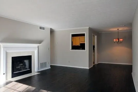 210 Gettysburg Place Unit 210, Sandy Springs, Georgia 30350, 2 Bedrooms Bedrooms, ,2 BathroomsBathrooms,Residential,Sold,210 Gettysburg Place Unit 210,5644194