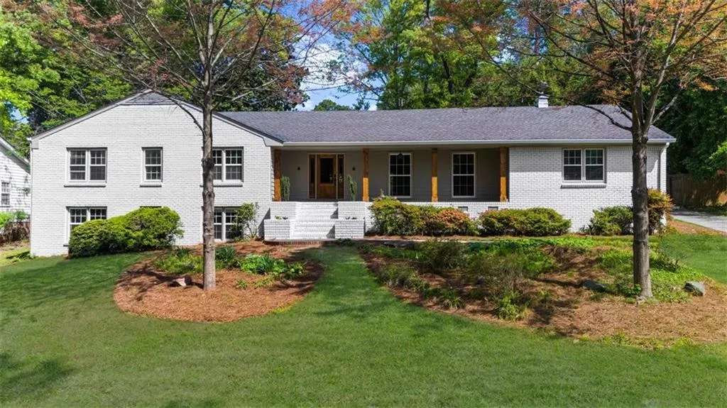 7300 Wynhill Drive, Atlanta, Georgia 30328, 4 Bedrooms Bedrooms, ,4 BathroomsBathrooms,Residential,For Sale,7300 Wynhill Drive,7631737