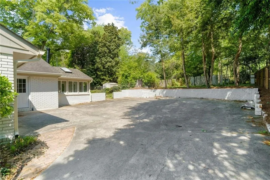 7300 Wynhill Drive, Atlanta, Georgia 30328, 4 Bedrooms Bedrooms, ,4 BathroomsBathrooms,Residential,For Sale,7300 Wynhill Drive,7631737