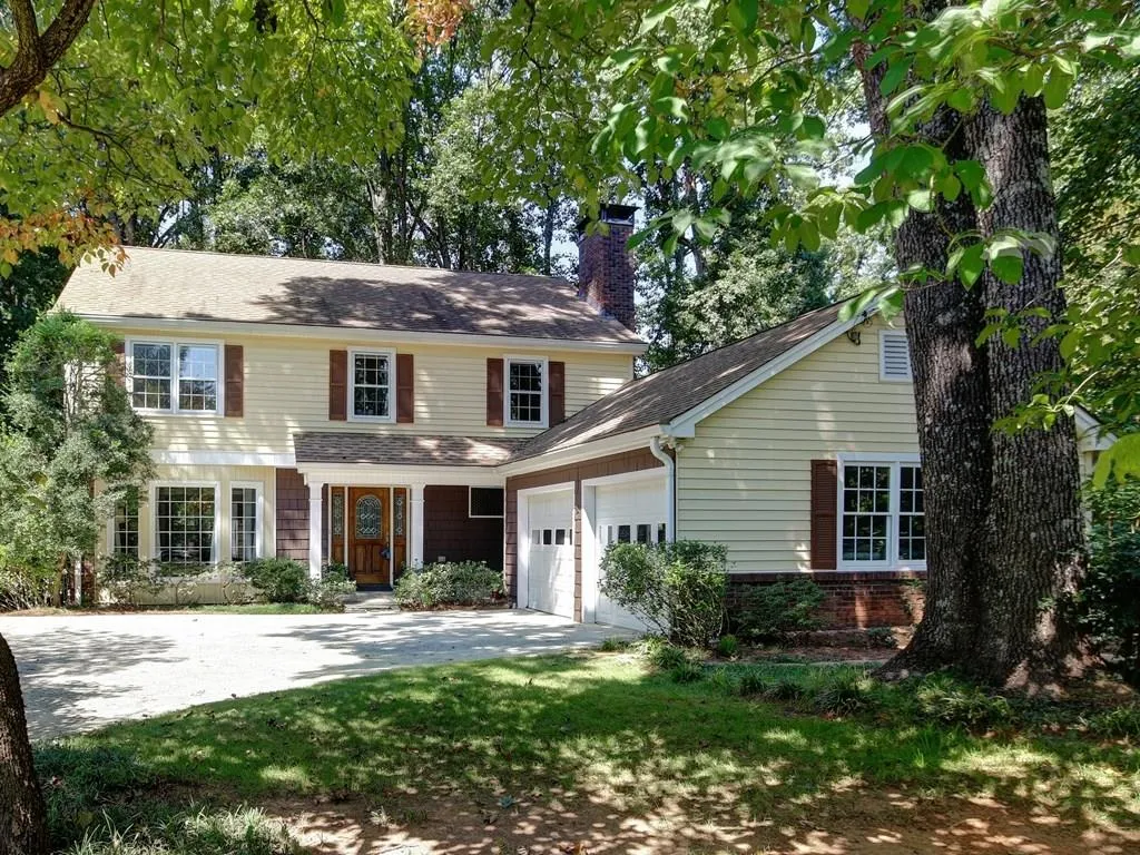 360 Thornwood Drive, Sandy Springs, Georgia 30328, 5 Bedrooms Bedrooms, ,2 BathroomsBathrooms,Residential,Sold,360 Thornwood Drive,5908914