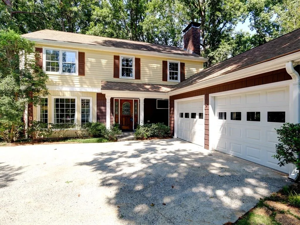 360 Thornwood Drive, Sandy Springs, Georgia 30328, 5 Bedrooms Bedrooms, ,2 BathroomsBathrooms,Residential,Sold,360 Thornwood Drive,5908914