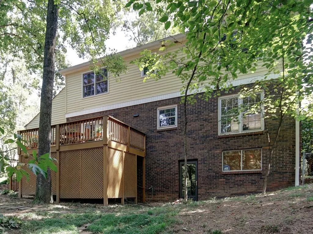 360 Thornwood Drive, Sandy Springs, Georgia 30328, 5 Bedrooms Bedrooms, ,2 BathroomsBathrooms,Residential,Sold,360 Thornwood Drive,5908914