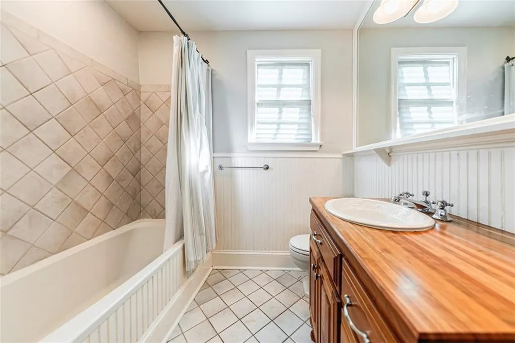 5666 Long Island Drive Nw, Sandy Springs, Georgia 30327, 2 Bedrooms Bedrooms, ,2 BathroomsBathrooms,Residential,Sold,5666 Long Island Drive Nw,6843895 5666 Long Island Drive Nw, Sandy Springs, Georgia 30327, 2 Bedrooms Bedrooms, ,2 BathroomsBathrooms,Residential,Sold,5666 Long Island Drive Nw,6843895