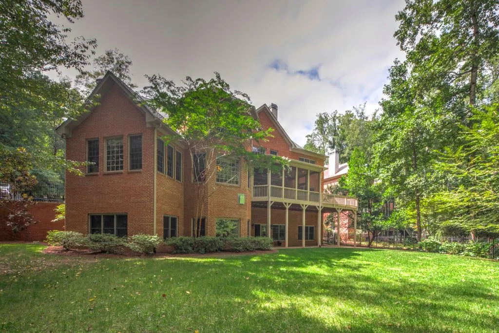 4859 Lake Forrest Drive, Sandy Springs, Georgia 30342, 6 Bedrooms Bedrooms, ,5 BathroomsBathrooms,Residential,Sold,4859 Lake Forrest Drive,5589446