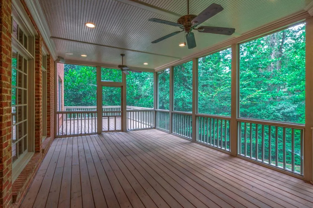 4859 Lake Forrest Drive, Sandy Springs, Georgia 30342, 6 Bedrooms Bedrooms, ,5 BathroomsBathrooms,Residential,Sold,4859 Lake Forrest Drive,5589446