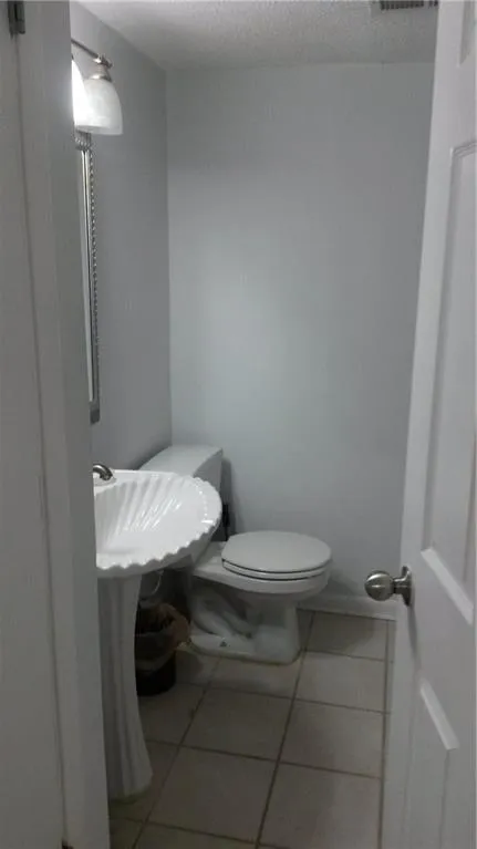 6900 Roswell Road Unit N2, Sandy Springs, Georgia 30328, 3 Bedrooms Bedrooms, ,2 BathroomsBathrooms,Residential,Sold,6900 Roswell Road Unit N2,5903769