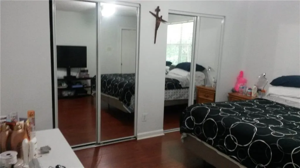 6900 Roswell Road Unit N2, Sandy Springs, Georgia 30328, 3 Bedrooms Bedrooms, ,2 BathroomsBathrooms,Residential,Sold,6900 Roswell Road Unit N2,5903769