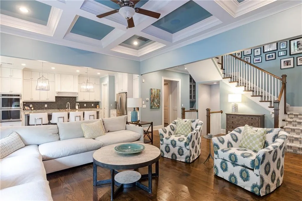 6470 Long Island Drive Nw, Sandy Springs, Georgia 30328, 5 Bedrooms Bedrooms, ,4 BathroomsBathrooms,Residential,Sold,6470 Long Island Drive Nw,7057076