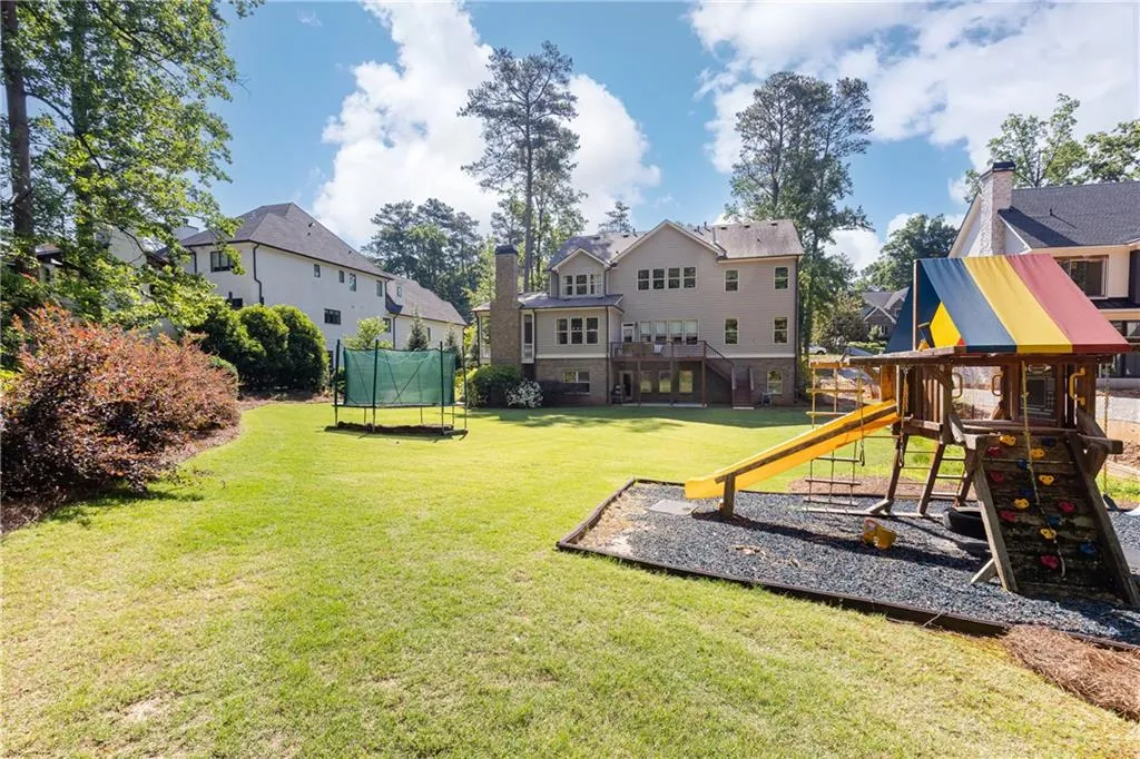 6470 Long Island Drive Nw, Sandy Springs, Georgia 30328, 5 Bedrooms Bedrooms, ,4 BathroomsBathrooms,Residential,Sold,6470 Long Island Drive Nw,7057076