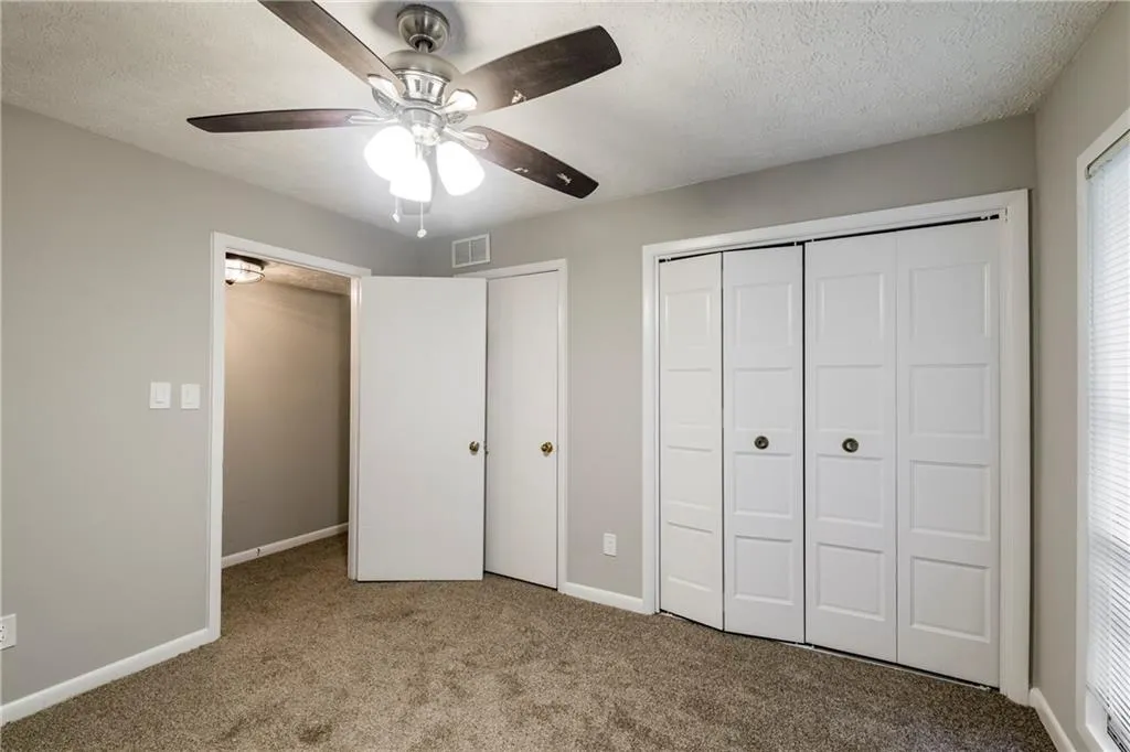 5149 Roswell Road Unit 10, Sandy Springs, Georgia 30342, 2 Bedrooms Bedrooms, ,2 BathroomsBathrooms,Residential,Sold,5149 Roswell Road Unit 10,6582479