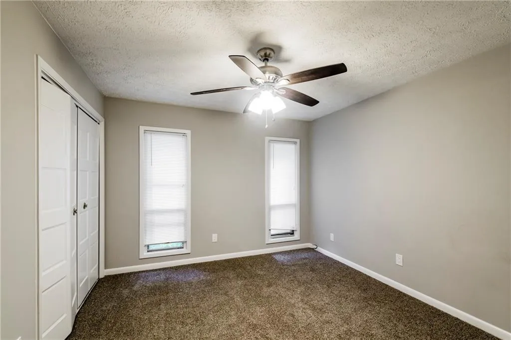 5149 Roswell Road Unit 10, Sandy Springs, Georgia 30342, 2 Bedrooms Bedrooms, ,2 BathroomsBathrooms,Residential,Sold,5149 Roswell Road Unit 10,6582479