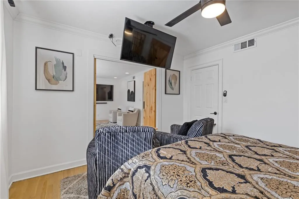 10 26th Street Nw Unit A2, Atlanta, Georgia 30309, 1 Bedroom Bedrooms, ,1 BathroomBathrooms,Residential,Sold,10 26th Street Nw Unit A2,7562399