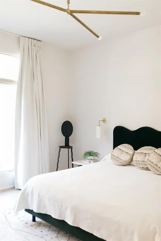 222 Pine Lake Drive, Atlanta, Georgia 30327, 5 Bedrooms Bedrooms, ,5 BathroomsBathrooms,Residential,Sold,222 Pine Lake Drive,7363550