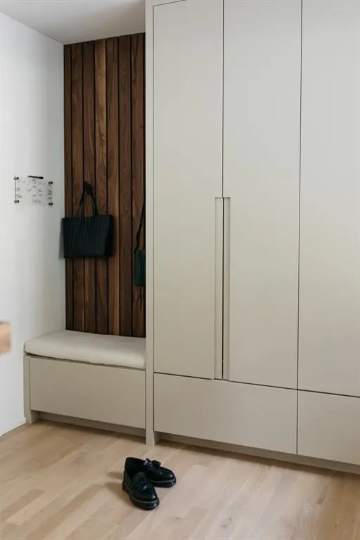 222 Pine Lake Drive, Atlanta, Georgia 30327, 5 Bedrooms Bedrooms, ,5 BathroomsBathrooms,Residential,Sold,222 Pine Lake Drive,7363550