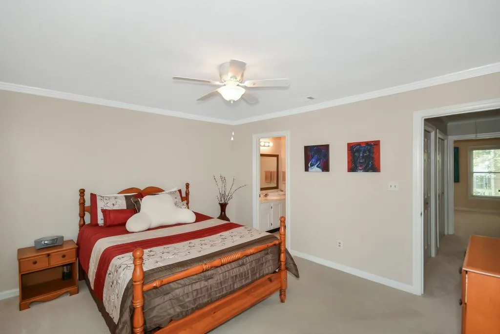 7500 Roswell Road Unit 20, Sandy Springs, Georgia 30350, 2 Bedrooms Bedrooms, ,2 BathroomsBathrooms,Residential,Sold,7500 Roswell Road Unit 20,6537692