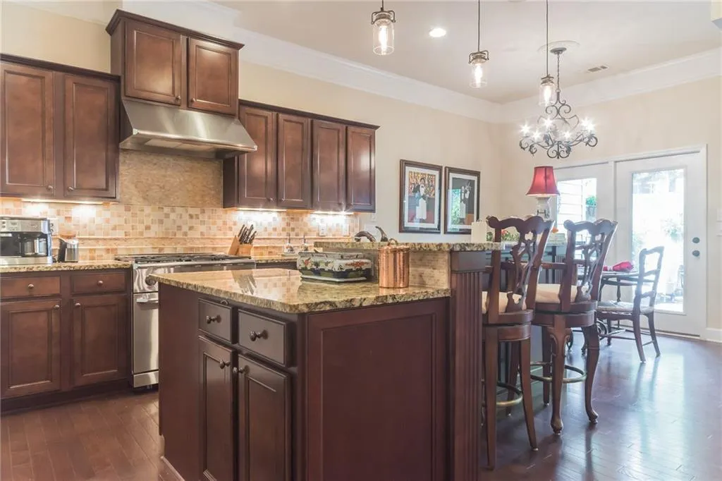 5537 Parkerton Lane, Atlanta, Georgia 30342, 3 Bedrooms Bedrooms, ,3 BathroomsBathrooms,Residential,Sold,5537 Parkerton Lane,6579842