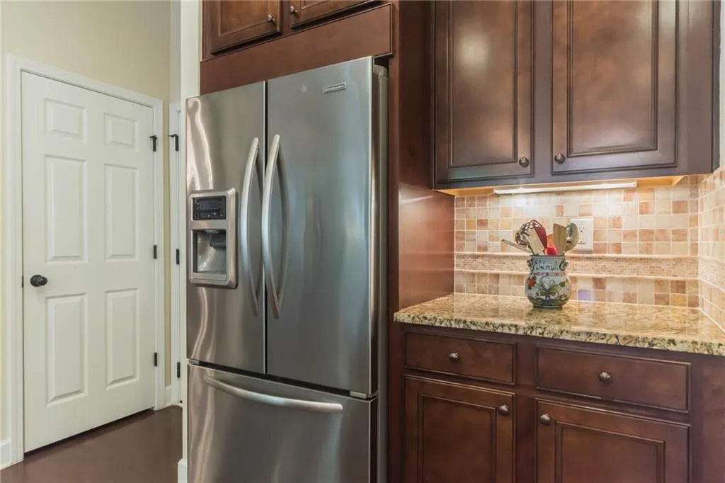 5537 Parkerton Lane, Atlanta, Georgia 30342, 3 Bedrooms Bedrooms, ,3 BathroomsBathrooms,Residential,Sold,5537 Parkerton Lane,6579842