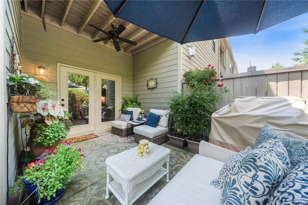 5537 Parkerton Lane, Atlanta, Georgia 30342, 3 Bedrooms Bedrooms, ,3 BathroomsBathrooms,Residential,Sold,5537 Parkerton Lane,6579842