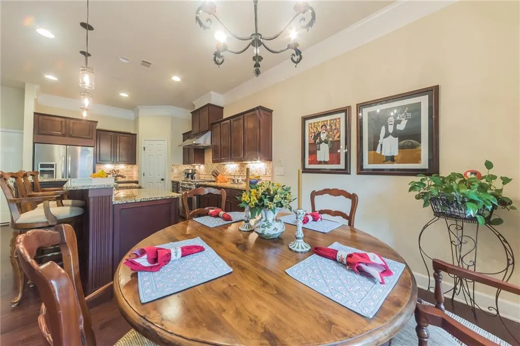 5537 Parkerton Lane, Atlanta, Georgia 30342, 3 Bedrooms Bedrooms, ,3 BathroomsBathrooms,Residential,Sold,5537 Parkerton Lane,6579842