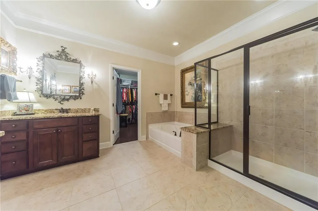 5537 Parkerton Lane, Atlanta, Georgia 30342, 3 Bedrooms Bedrooms, ,3 BathroomsBathrooms,Residential,Sold,5537 Parkerton Lane,6579842