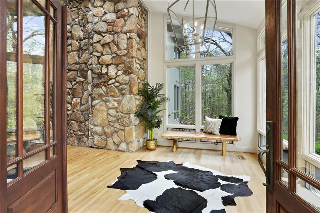 5845 Winterthur Drive, Atlanta, Georgia 30328, 5 Bedrooms Bedrooms, ,6 BathroomsBathrooms,Residential,Sold,5845 Winterthur Drive,7348079