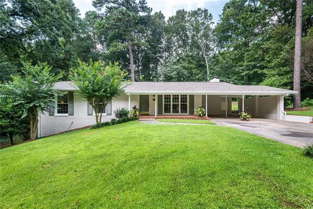 305 Amberidge Trail, Atlanta, Georgia 30328, 4 Bedrooms Bedrooms, ,3 BathroomsBathrooms,Residential,Sold,305 Amberidge Trail,6763252