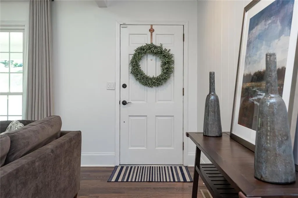 305 Amberidge Trail, Atlanta, Georgia 30328, 4 Bedrooms Bedrooms, ,3 BathroomsBathrooms,Residential,Sold,305 Amberidge Trail,6763252