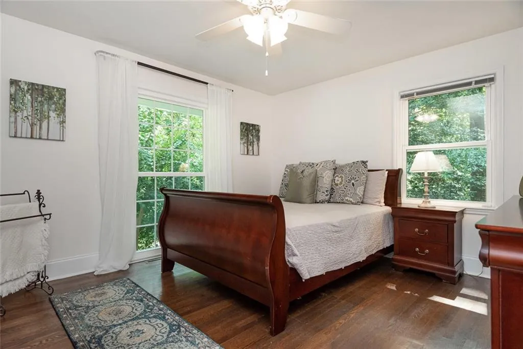 305 Amberidge Trail, Atlanta, Georgia 30328, 4 Bedrooms Bedrooms, ,3 BathroomsBathrooms,Residential,Sold,305 Amberidge Trail,6763252