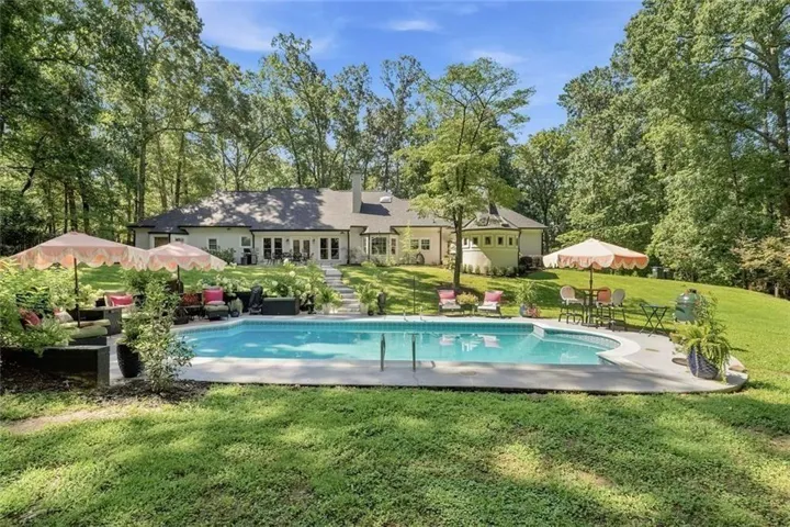 995 Willeo Road, Roswell, Georgia 30075
