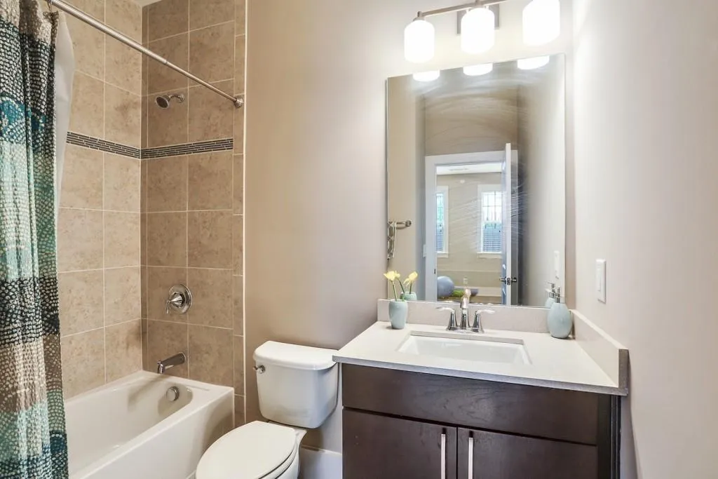 433 Alderwood Street, Sandy Springs, Georgia 30328, 3 Bedrooms Bedrooms, ,3 BathroomsBathrooms,Residential,Sold,433 Alderwood Street,5825984