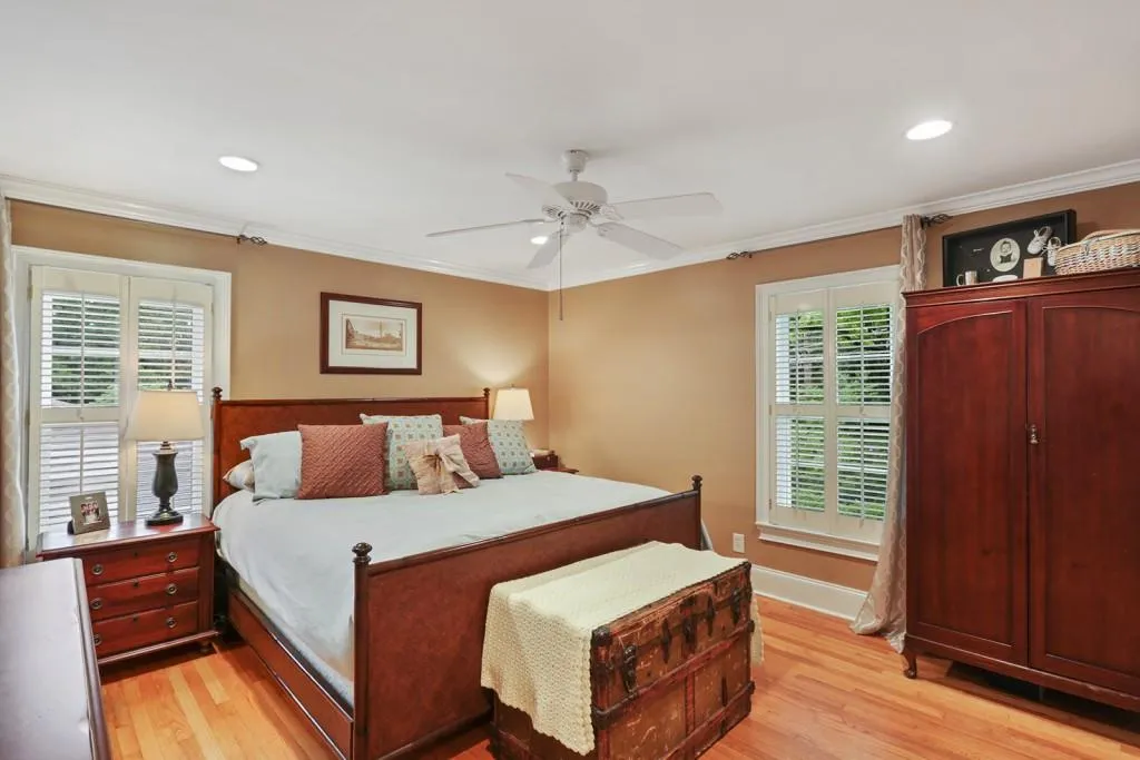 320 Forest Hills Drive, Atlanta, Georgia 30342, 3 Bedrooms Bedrooms, ,2 BathroomsBathrooms,Residential,Sold,320 Forest Hills Drive,5854441