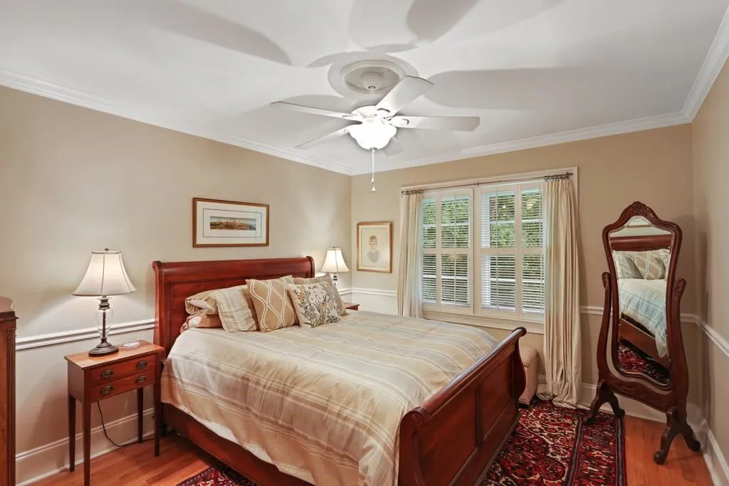 320 Forest Hills Drive, Atlanta, Georgia 30342, 3 Bedrooms Bedrooms, ,2 BathroomsBathrooms,Residential,Sold,320 Forest Hills Drive,5854441