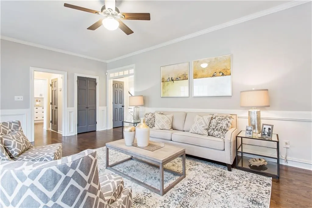 155 Seville Chase, Sandy Springs, Georgia 30328, 5 Bedrooms Bedrooms, ,2 BathroomsBathrooms,Residential,Sold,155 Seville Chase,5979540