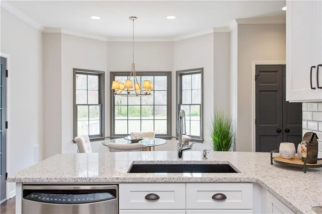 155 Seville Chase, Sandy Springs, Georgia 30328, 5 Bedrooms Bedrooms, ,2 BathroomsBathrooms,Residential,Sold,155 Seville Chase,5979540