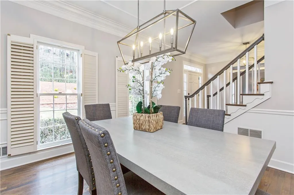 155 Seville Chase, Sandy Springs, Georgia 30328, 5 Bedrooms Bedrooms, ,2 BathroomsBathrooms,Residential,Sold,155 Seville Chase,5979540