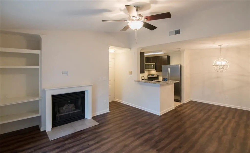 628 Granville Court, Atlanta, Georgia 30328, 1 Bedroom Bedrooms, ,1 BathroomBathrooms,Residential,Sold,628 Granville Court,6742160