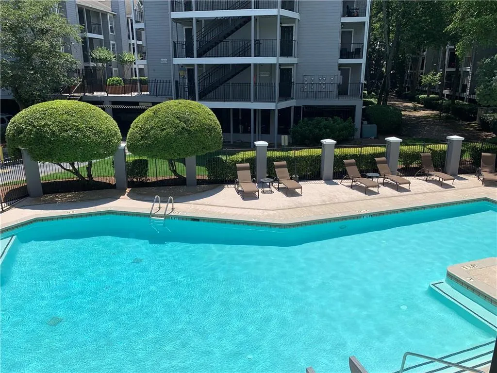 628 Granville Court, Atlanta, Georgia 30328, 1 Bedroom Bedrooms, ,1 BathroomBathrooms,Residential,Sold,628 Granville Court,6742160