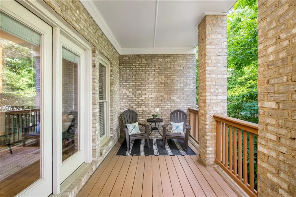7243 Village Creek Trace, Sandy Springs, Georgia 30328, 4 Bedrooms Bedrooms, ,3 BathroomsBathrooms,Residential,Sold,7243 Village Creek Trace,7047342