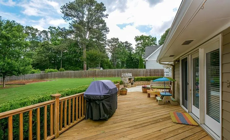 5850 Pine Brook Road, Atlanta, Georgia 30328, 4 Bedrooms Bedrooms, ,2 BathroomsBathrooms,Residential,Sold,5850 Pine Brook Road,6015785