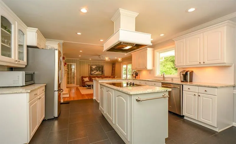 5850 Pine Brook Road, Atlanta, Georgia 30328, 4 Bedrooms Bedrooms, ,2 BathroomsBathrooms,Residential,Sold,5850 Pine Brook Road,6015785