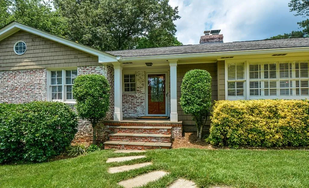 5850 Pine Brook Road, Atlanta, Georgia 30328, 4 Bedrooms Bedrooms, ,2 BathroomsBathrooms,Residential,Sold,5850 Pine Brook Road,6015785