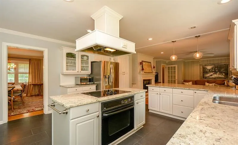 5850 Pine Brook Road, Atlanta, Georgia 30328, 4 Bedrooms Bedrooms, ,2 BathroomsBathrooms,Residential,Sold,5850 Pine Brook Road,6015785