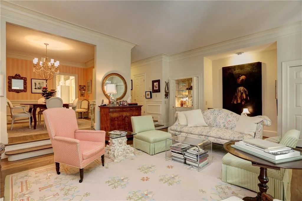 2484 Brookhaven Place Ne, Brookhaven, Georgia 30319, 3 Bedrooms Bedrooms, ,3 BathroomsBathrooms,Residential,Sold,2484 Brookhaven Place Ne,5689648