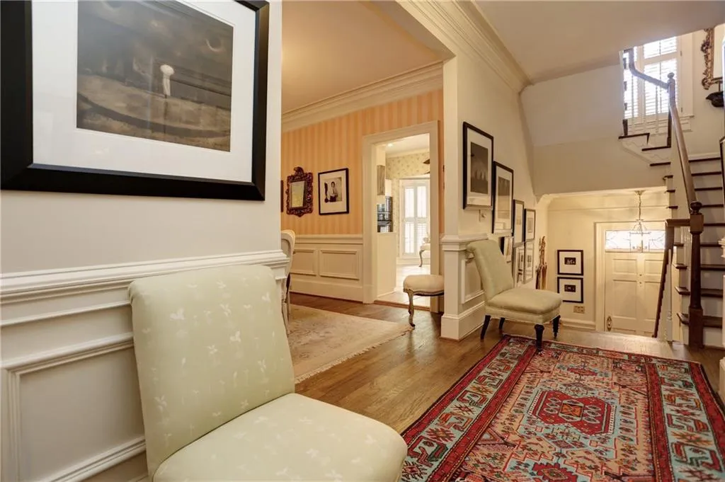 2484 Brookhaven Place Ne, Brookhaven, Georgia 30319, 3 Bedrooms Bedrooms, ,3 BathroomsBathrooms,Residential,Sold,2484 Brookhaven Place Ne,5689648