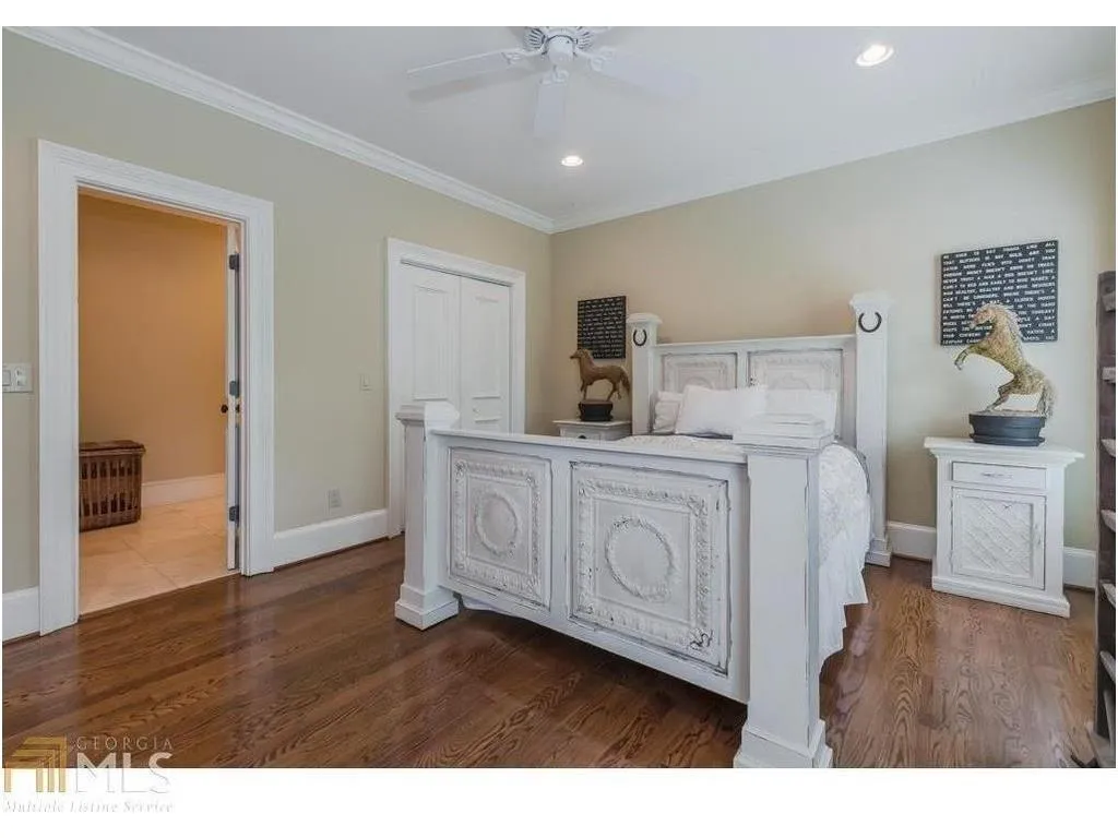 5450 N Powers Ferry Road, Atlanta, Georgia 30327, 5 Bedrooms Bedrooms, ,5 BathroomsBathrooms,Residential,Sold,5450 N Powers Ferry Road,5800378