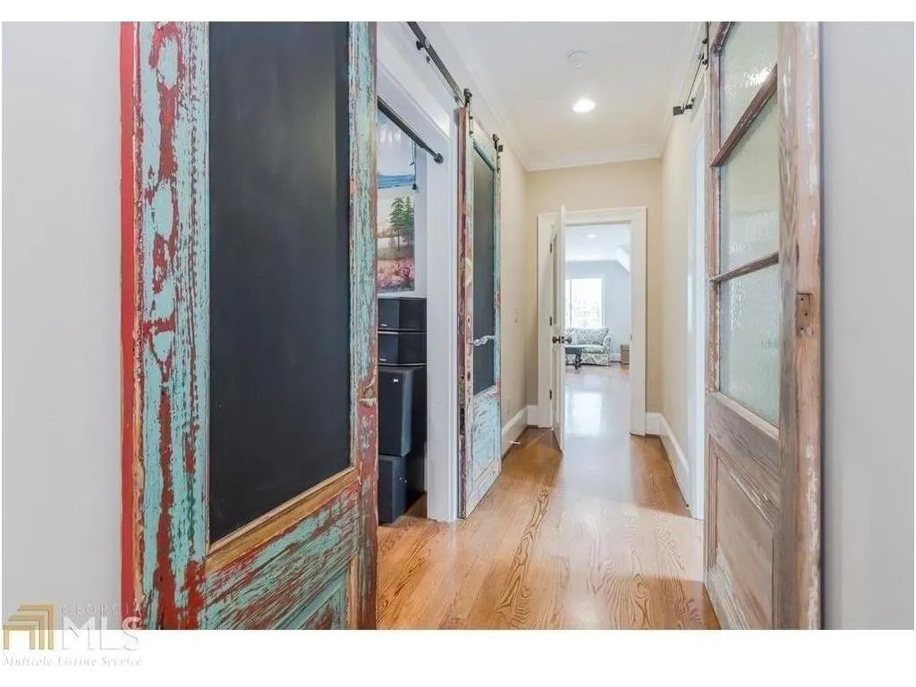 5450 N Powers Ferry Road, Atlanta, Georgia 30327, 5 Bedrooms Bedrooms, ,5 BathroomsBathrooms,Residential,Sold,5450 N Powers Ferry Road,5800378