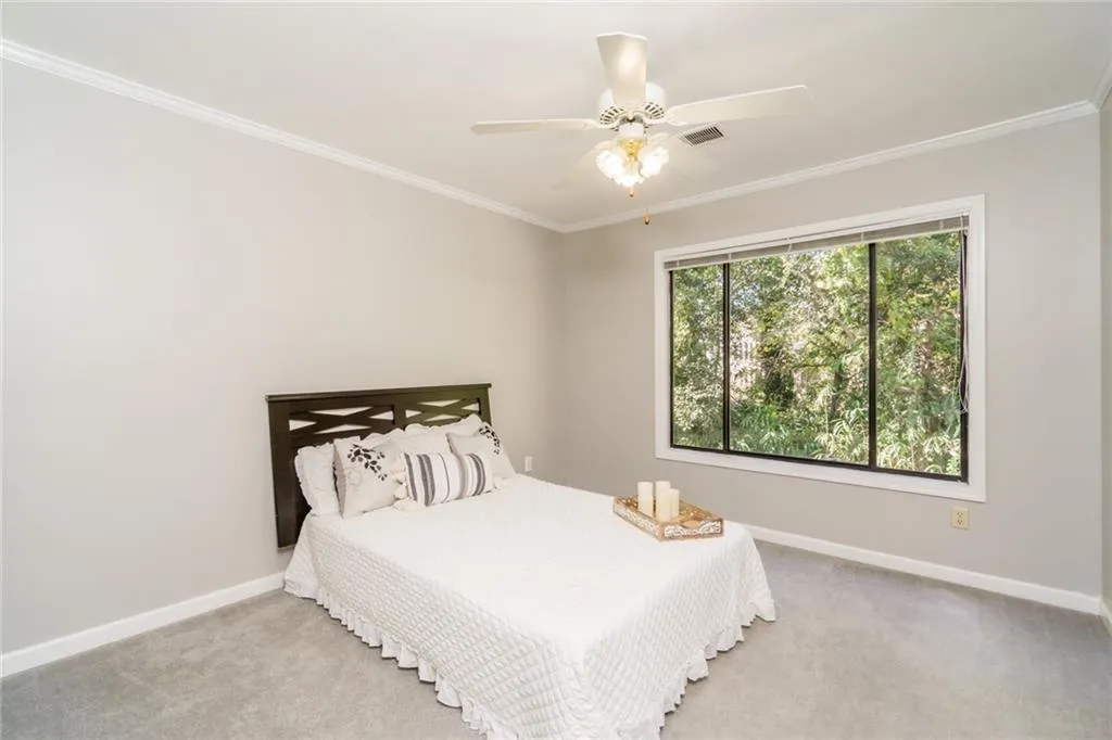 33 Forrest Place, Atlanta, Georgia 30328, 3 Bedrooms Bedrooms, ,2 BathroomsBathrooms,Residential,Sold,33 Forrest Place,6812852