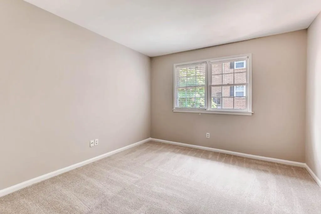 6520 Roswell Road Unit 86, Sandy Springs, Georgia 30328, 3 Bedrooms Bedrooms, ,2 BathroomsBathrooms,Residential,Sold,6520 Roswell Road Unit 86,6040991